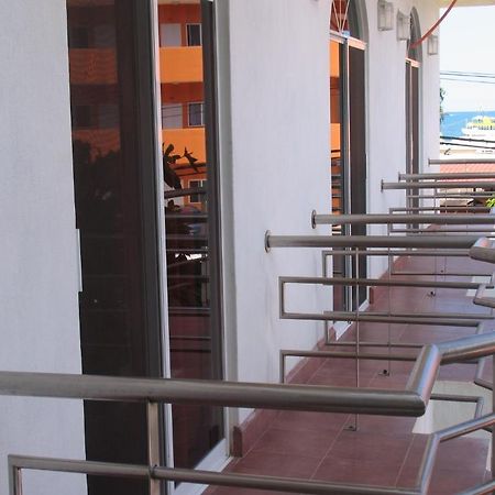 Hotel Y Suites Bugambilias Ринкон-де-Гуайябитос Экстерьер фото