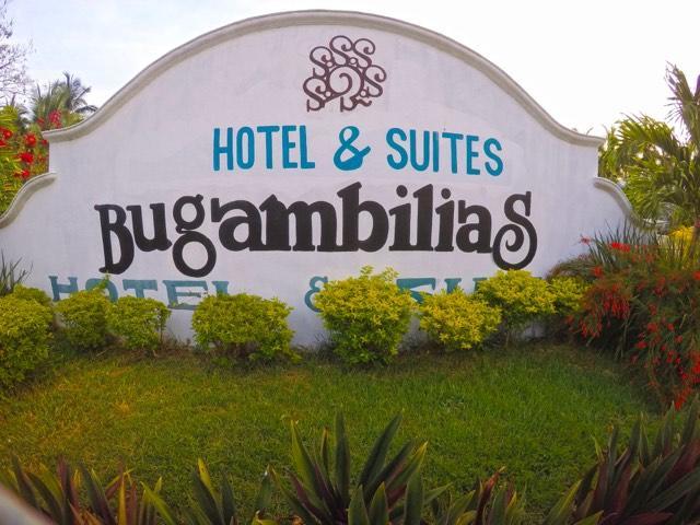 Hotel Y Suites Bugambilias Ринкон-де-Гуайябитос Экстерьер фото