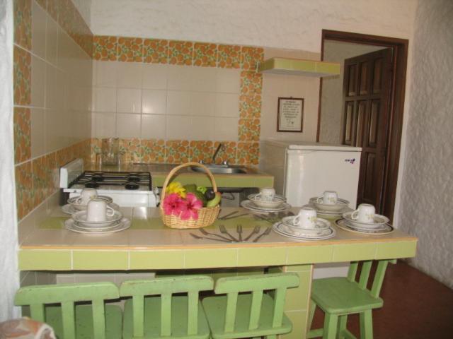 Hotel Y Suites Bugambilias Ринкон-де-Гуайябитос Экстерьер фото